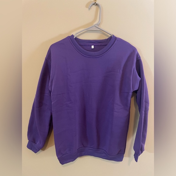 Scuba Sweatshirt, Royal Purple, Sz medium but FITS like a SMALL - Picture 1 of 4